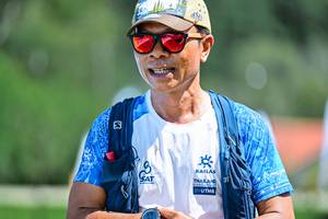 BIB: 
                            <button type="button" onclick="openModal(25038451)" class="btn btn-primary btn-sm float-right btn-popup" data-toggle="modal" data-target=".modal-high-quality">
                        <i class="fas fa-shopping-cart"></i> Add to Cart
                    </button>
                                            <button type="button" onclick="isThisMe(25038451, true)" class="btn btn-success btn-sm float-right btn-popup btn-isme hidden" data-toggle="tooltip" data-placement="bottom" title="นี่คือรูปของคุณใช่ไหม คลิกที่นี่เพื่อเอาเข้าอัลบั้ม">
                        <i class="fas fa-plus"></i> Add to album
                    </button>
                    <button type="button" onclick="isThisMe(25038451, false)" class="btn btn-warning btn-sm float-right btn-popup btn-isnotme hidden">
                        <i class="fas fa-ban"></i> Remove from album
                    </button>